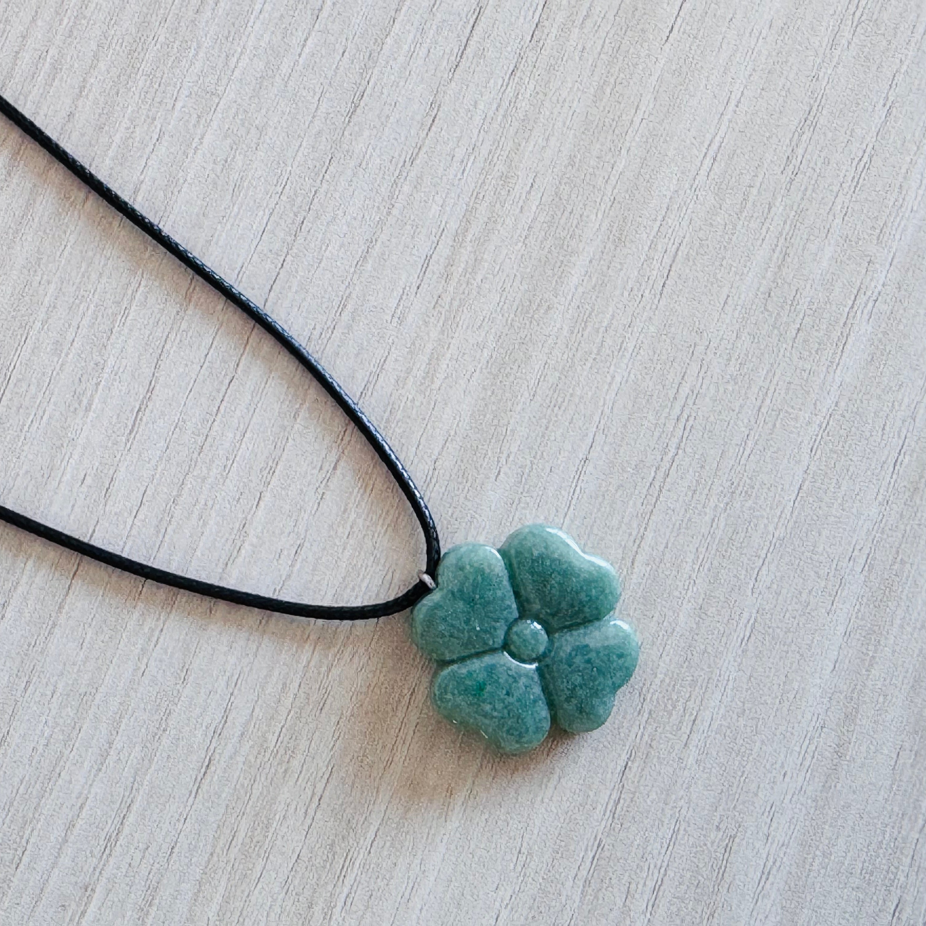 Coffret Jade Vert Sculpté à la Main